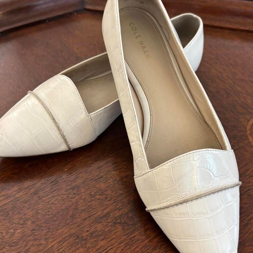 Cole-haan Women's Cream and White Loafers